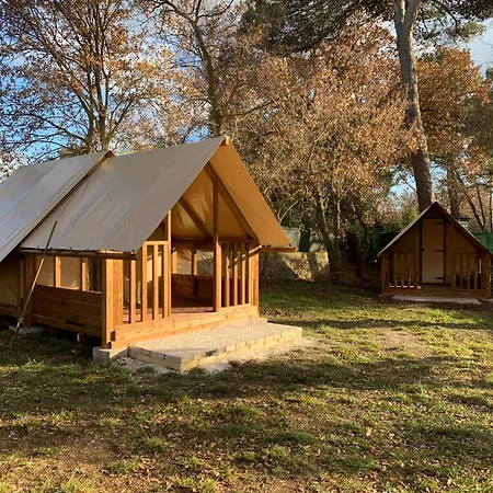 Villaggio Camping Bosco Selva Alberobello Exterior photo