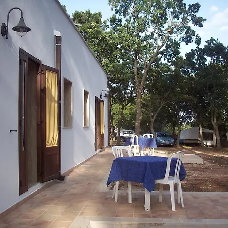 Villaggio Camping Bosco Selva Alberobello Exterior photo